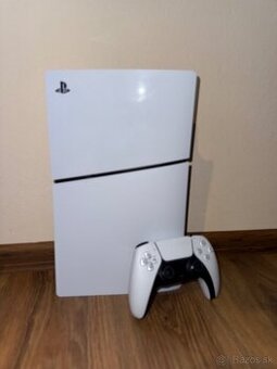 Predávam Playstation 5 Slim Digital + Fortnite Bundle