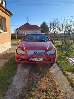 Predám Mercedes-Benz C180 kompresor