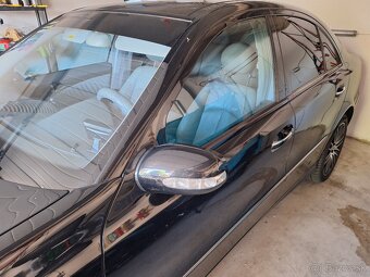Mercedes-Benz E320 radovy 6valec