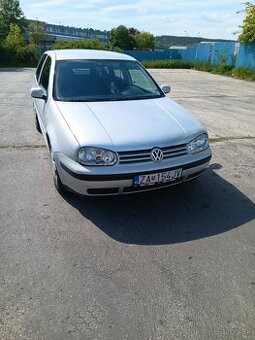 Volkswagen Golf IV