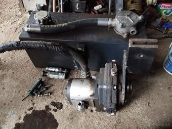 Predám kompletnú prídavnú hydrauliku na traktor alebo stroj