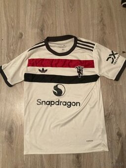 Dres Manchestru United