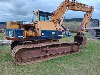 Komatsu PC180