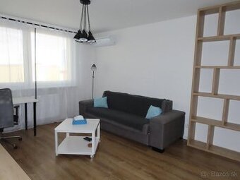 1-izbový byt v Rači, 600 EUR/mes vrátane energií