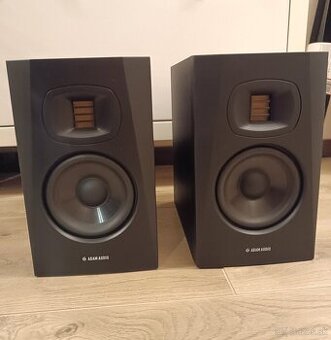 Reproduktory Adam Audio T5V