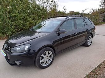 Predam Volkswagen Golf 6 Variant 1.6. TDI 77 KW Rok 2011