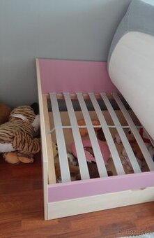 Predám posteľ detsku 90x200