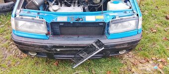 Predám diely na Škodu Feliciu.