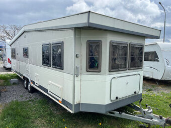 Karavan Hobby Landhaus 760-chata na kolech - 1