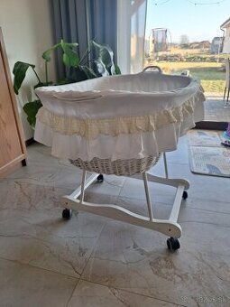 Mojžišov kôš košík postieľka kolíska pre bábätko