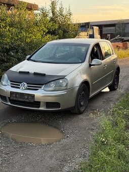 Rozpredam Volkswagen Golf V 1.4 16V Európska verzia .  Kod m