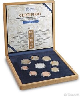 Slovensko proof set v drevenej kazete 2024