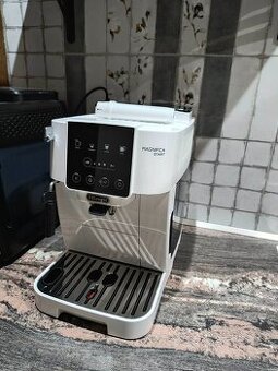 Automatický kávovar De'Longhi