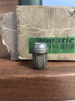 Matice 12 x 1,5  ford