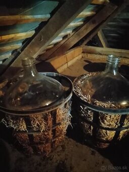 Predám 50l fľaše na víno