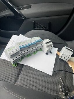 Ističe B25/3 a B20/3