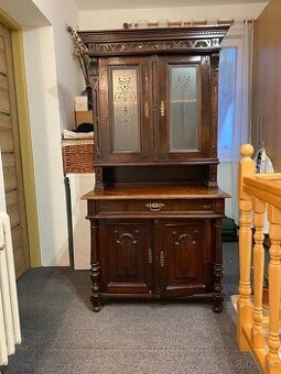 Starožitná skrinka