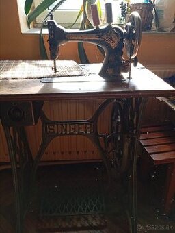 Predám šijací stroj SINGER