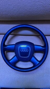 Predám Audi 4-ramenný kožený volant s airbagom