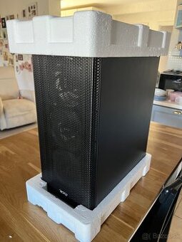 ADATA XPG Valor Mesh Black