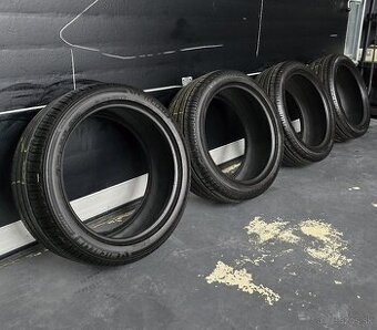 Letné 225/45 R17 Michelin Primacy 5 DOT4724 ako nové