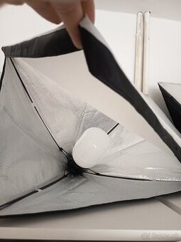 Daylight LED Set  ..   5x stojan . 5xsoftbox . 5x ziarovka