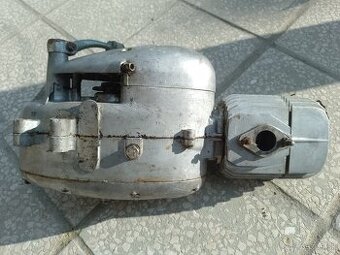 Predam motor Jawa 555