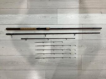 Feedrovy prút Delphin MAGMA M3 Light feeder, 330cm/90g