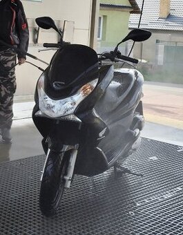 Honda PCX 125