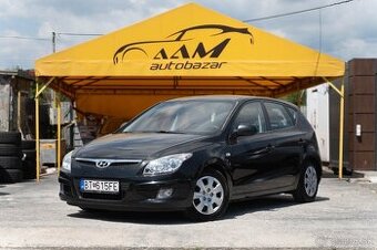 Hyundai i30 CW 1.6 CRDi -Len 142tis. KM- 116k Comfort