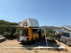 Požičovňa strešných autostanov nomadrent