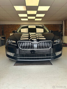 Škoda Superb 1.5 TSI ACT Live DSG