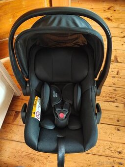 Set vajíčko Britax-Römer Baby-Safe Core + základňa Baby-Safe