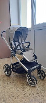 Kočiar Oyster 3 kombinácia + základná Isofix zadarmo