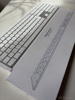 Apple Magic Keyboard 2024 with Touch ID and Numeric Keypad