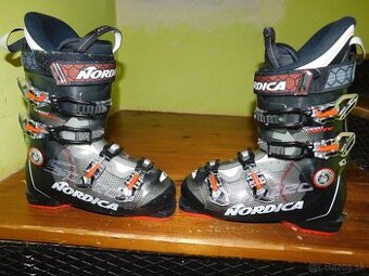 Nordica Speedmachine č-42