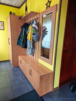 Predsieňová zostava