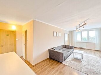 3-izbový byt po rekonštrukcii s loggiou – Užhorodská ulica,