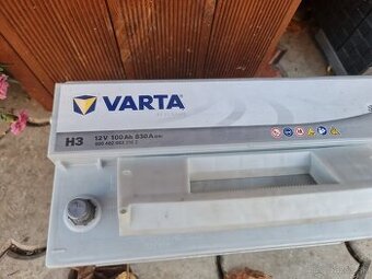 Baterka . Varta 100Ah