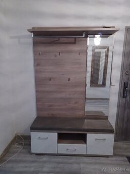Predsieňová zostava výška celkom 199/131