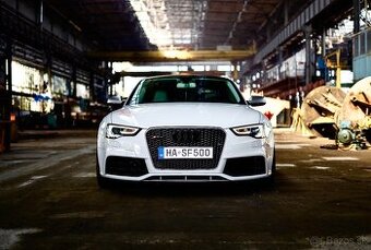 Audi RS5 V8 4.2 FSI quattro S-tronic