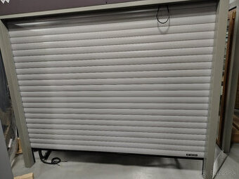 Rolovacia garážová brána Wisniowski