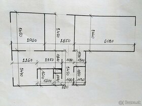 Slnečný 3 izbový byt v centre, ulica Okružná, Levice