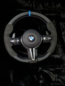 BMW M performance volant
