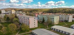 Na predaj 1-izbový byt /36m2/ v top lokalite v meste Poltár