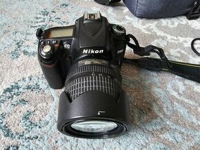 Nikon D90