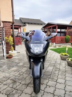 Honda CBR 1100 Blackbird