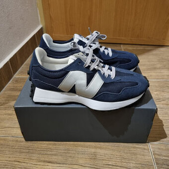 New Balance 327 - 1