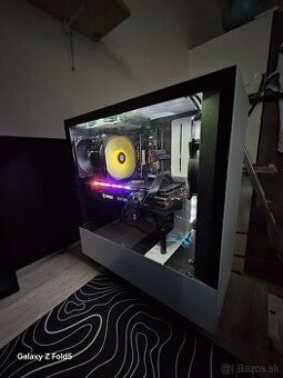 Ryzen 7 5700X3D / RTX 3070 /16GB RAM - 1