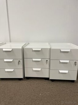 Ikea zasuvkova skrinka TROTTEN